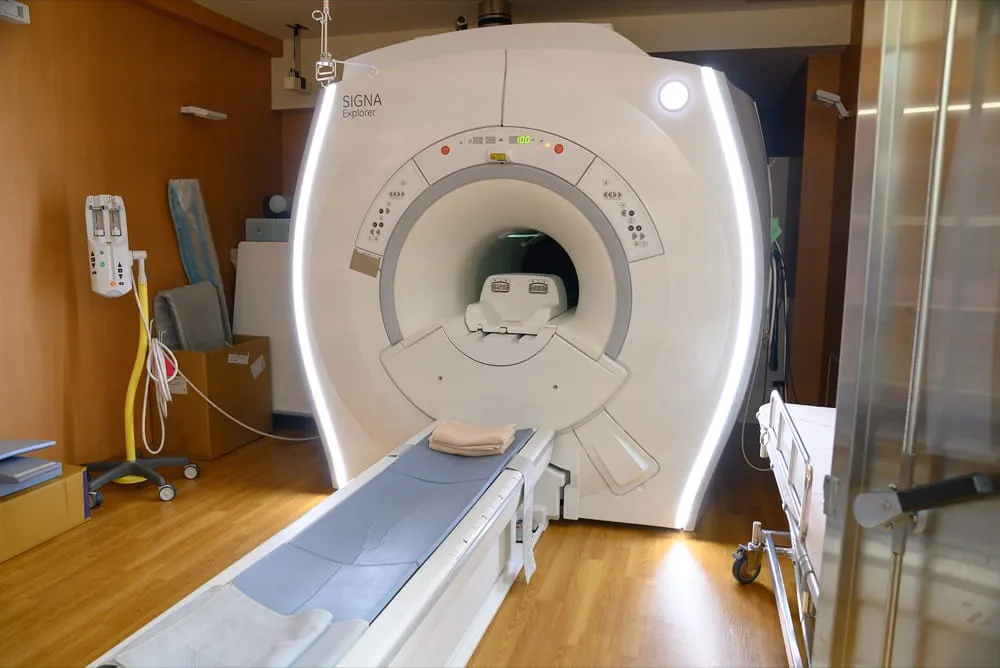 MRI