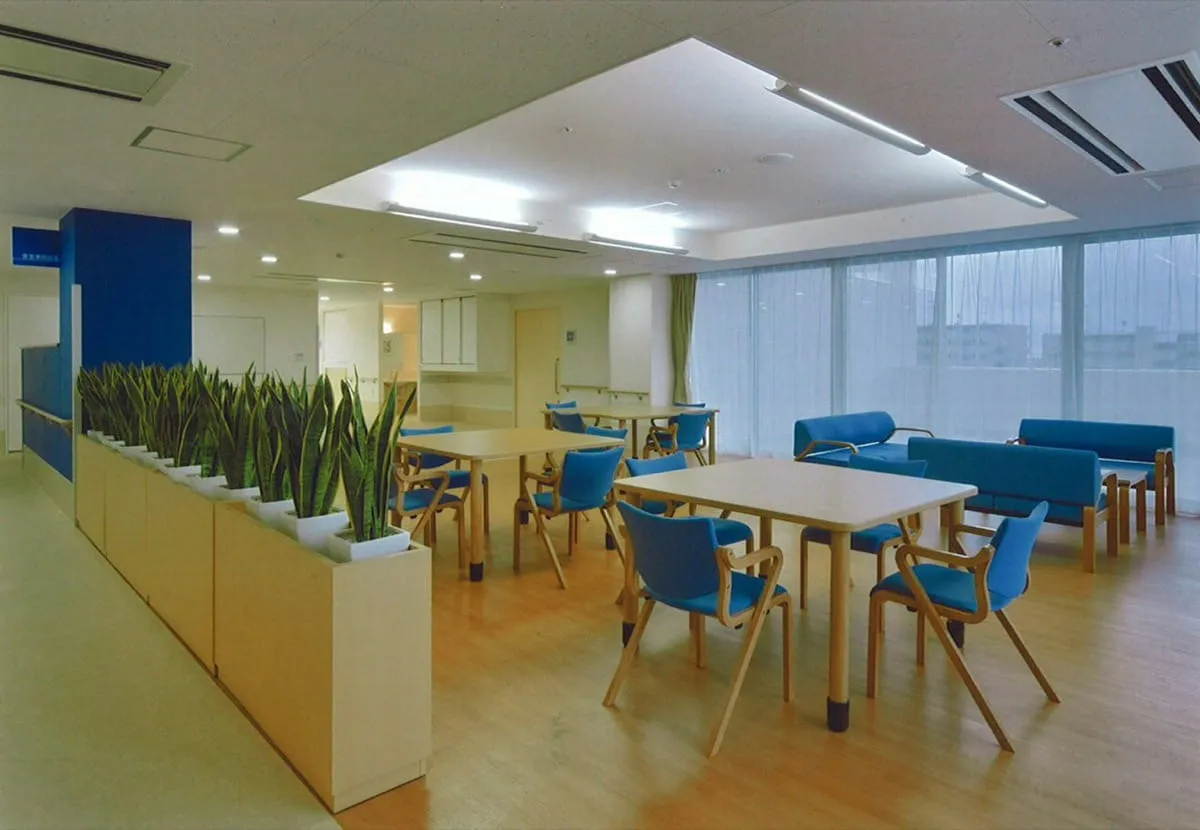 4F 本館